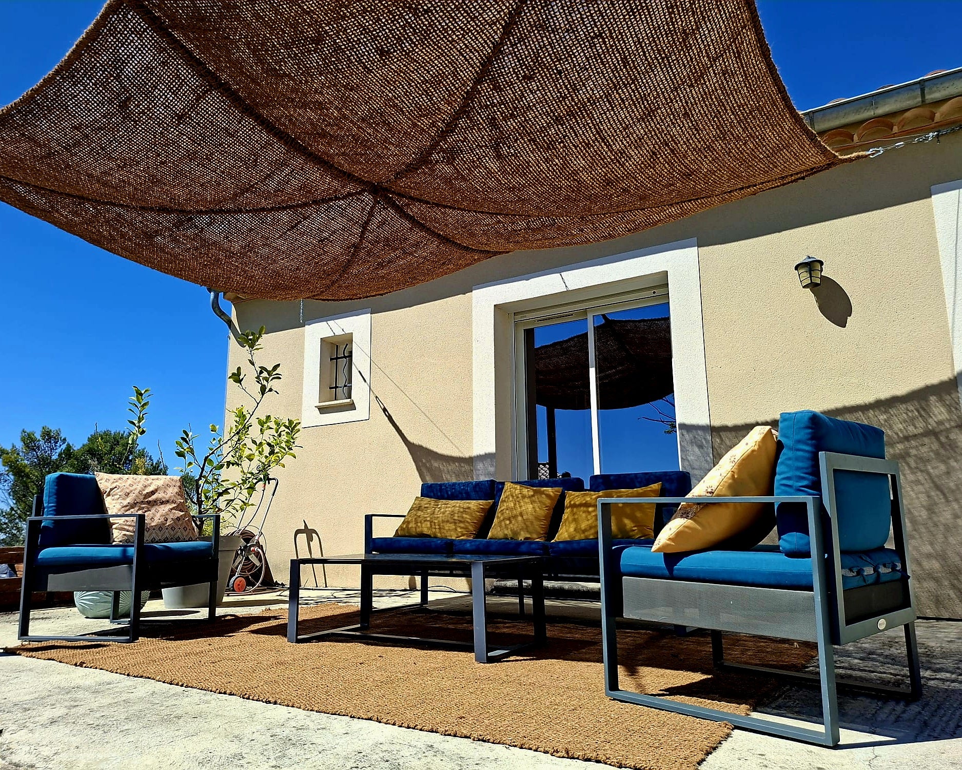 Solara - Voile d'ombrage rectangulaire à suspendre en fibre de coco 3x4m